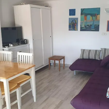 Takoma Apartment Cunski